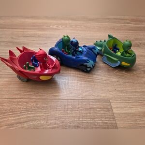Disney PJ Masks main characters and their vehicles